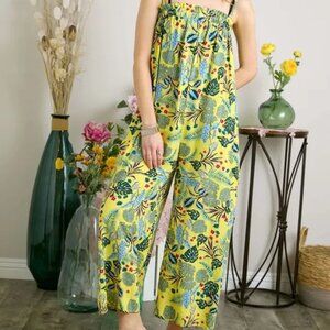 ✨NWT ADORA Elastic Detail Tropical Jumpsuit